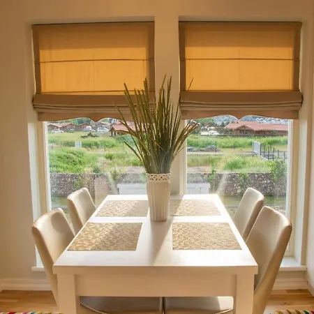 Tyliai Duzgia Lejlighed