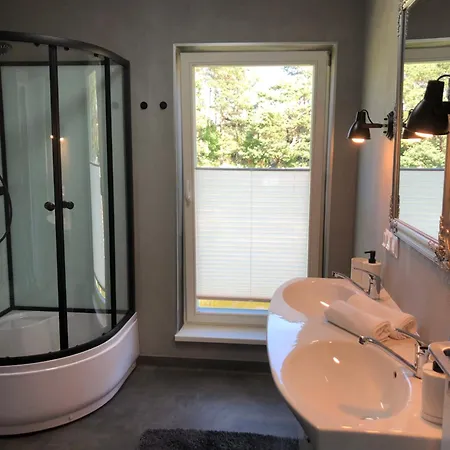 Tyliai Duzgia بالانغا