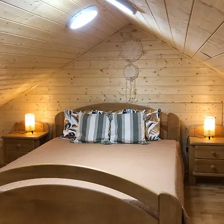 شقة Tyliai Duzgia